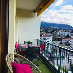 Appartement Appartement confortable wifi parking pleins sud lac et montagne centre proche therme, Thonon-les-Bains